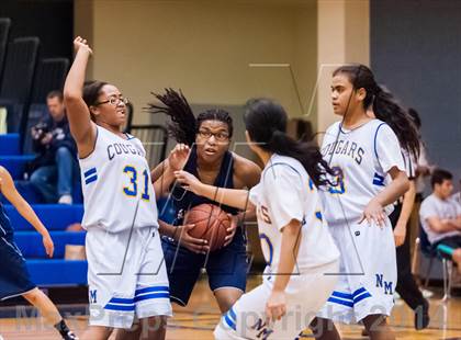 Thumbnail 3 in JV: American @ Newark Memorial photogallery.