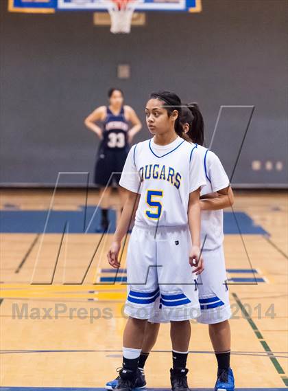Thumbnail 3 in JV: American @ Newark Memorial photogallery.