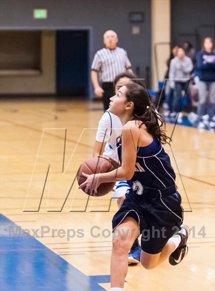 Thumbnail 1 in JV: American @ Newark Memorial photogallery.