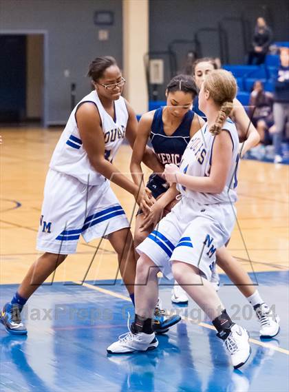 Thumbnail 3 in JV: American @ Newark Memorial photogallery.