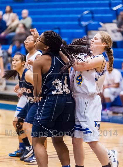 Thumbnail 2 in JV: American @ Newark Memorial photogallery.