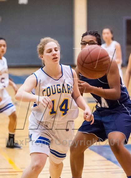 Thumbnail 1 in JV: American @ Newark Memorial photogallery.