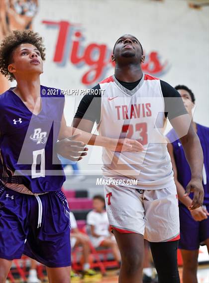 Thumbnail 2 in Ridge Point vs Fort Bend Travis photogallery.
