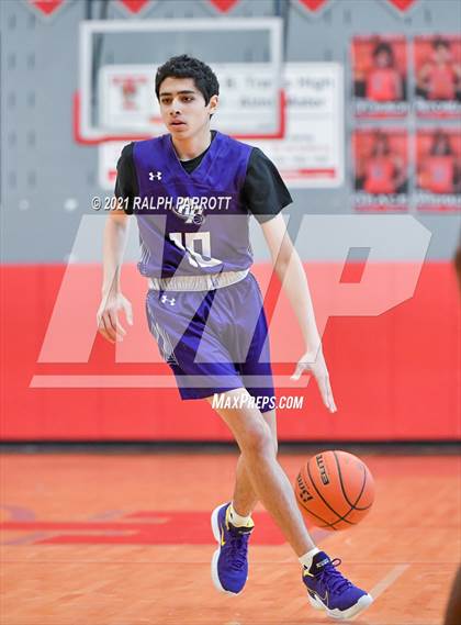 Thumbnail 2 in Ridge Point vs Fort Bend Travis photogallery.