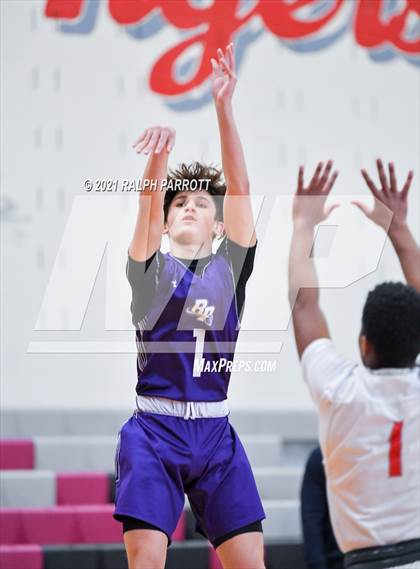 Thumbnail 2 in Ridge Point vs Fort Bend Travis photogallery.