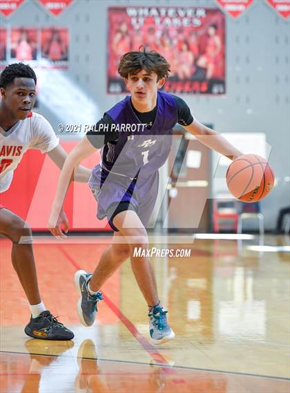 Thumbnail 2 in Ridge Point vs Fort Bend Travis photogallery.