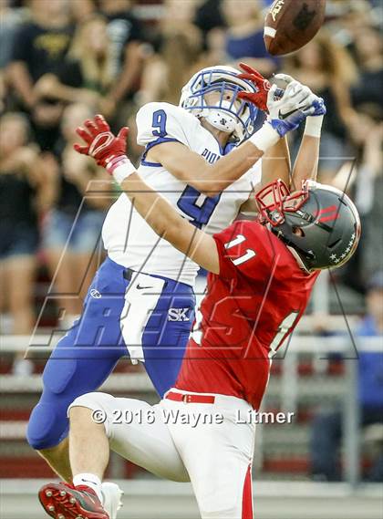 Thumbnail 3 in Simon Kenton @ Dixie photogallery.