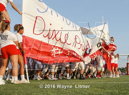 Thumbnail 3 in Simon Kenton @ Dixie photogallery.