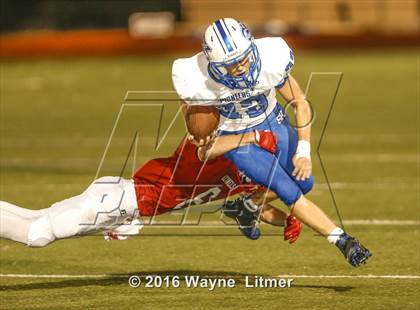 Thumbnail 3 in Simon Kenton @ Dixie photogallery.