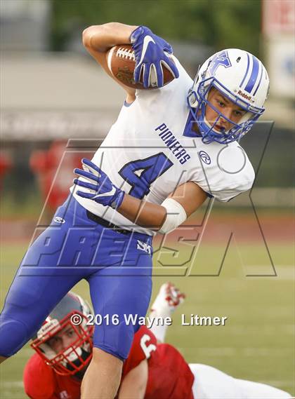 Thumbnail 3 in Simon Kenton @ Dixie photogallery.