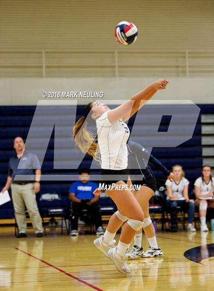 Thumbnail 3 in Archbishop Mitty @ Carlmont photogallery.