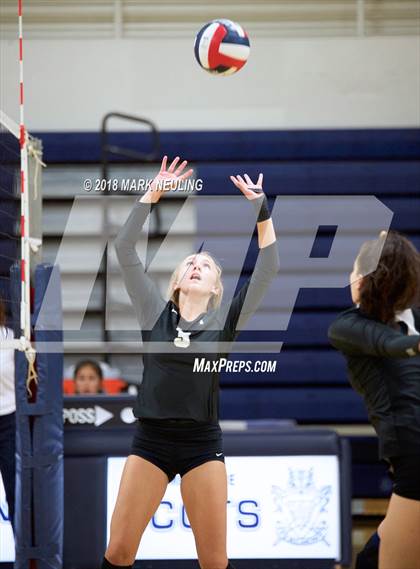 Thumbnail 1 in Archbishop Mitty @ Carlmont photogallery.