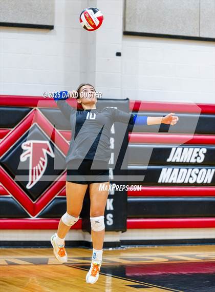 Thumbnail 2 in South Lakes @ James Madison (VHSL Class 6, Region D, Semi-Final) photogallery.