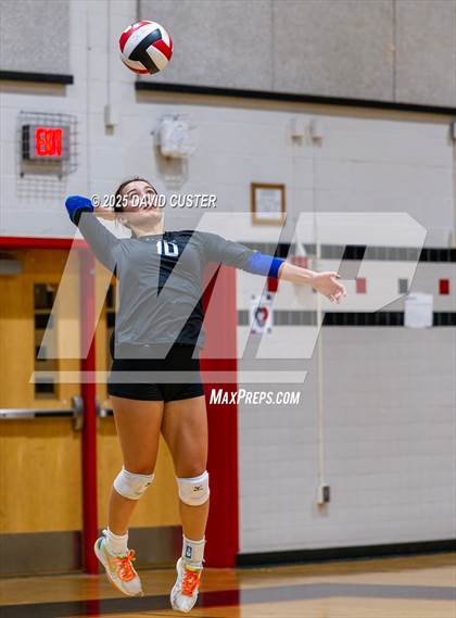 Thumbnail 3 in South Lakes @ James Madison (VHSL Class 6, Region D, Semi-Final) photogallery.