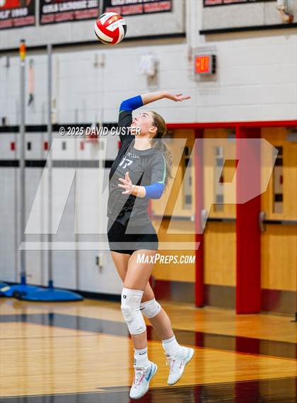 Thumbnail 3 in South Lakes @ James Madison (VHSL Class 6, Region D, Semi-Final) photogallery.