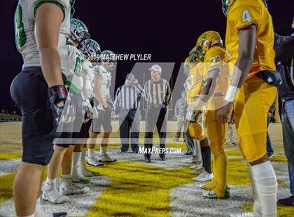 Thumbnail 2 in Richmond vs. Myers Park (NCHSAA 4AA 3rd Round Playoff) photogallery.
