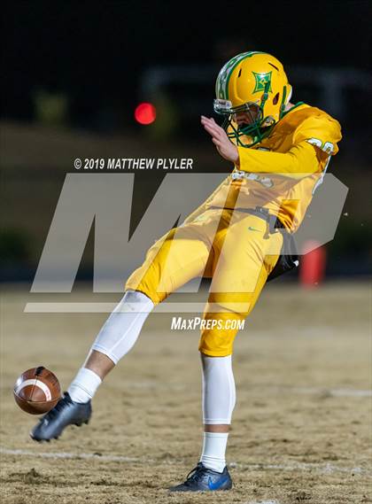 Thumbnail 2 in Richmond vs. Myers Park (NCHSAA 4AA 3rd Round Playoff) photogallery.