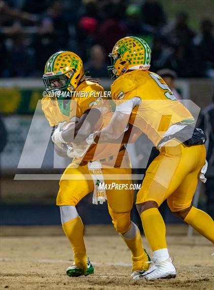Thumbnail 2 in Richmond vs. Myers Park (NCHSAA 4AA 3rd Round Playoff) photogallery.
