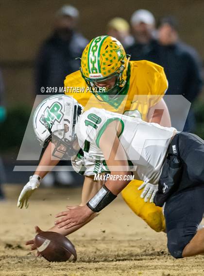 Thumbnail 3 in Richmond vs. Myers Park (NCHSAA 4AA 3rd Round Playoff) photogallery.