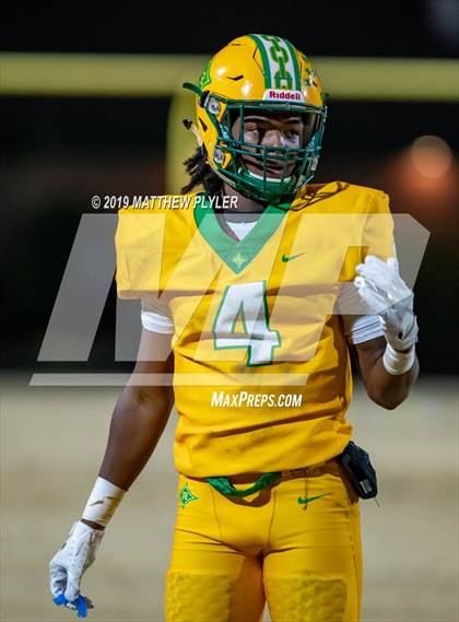 Thumbnail 3 in Richmond vs. Myers Park (NCHSAA 4AA 3rd Round Playoff) photogallery.
