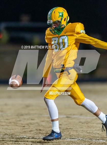 Thumbnail 3 in Richmond vs. Myers Park (NCHSAA 4AA 3rd Round Playoff) photogallery.