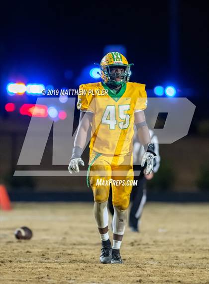 Thumbnail 2 in Richmond vs. Myers Park (NCHSAA 4AA 3rd Round Playoff) photogallery.