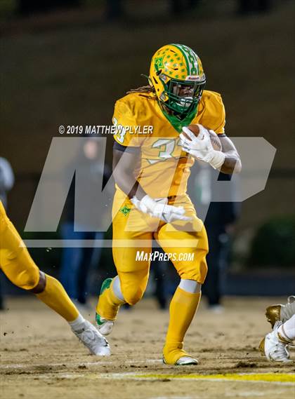 Thumbnail 3 in Richmond vs. Myers Park (NCHSAA 4AA 3rd Round Playoff) photogallery.