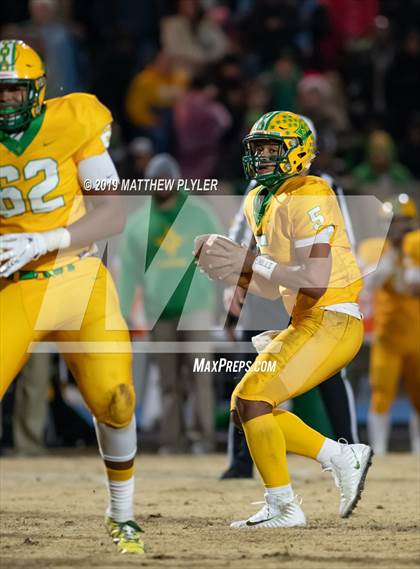 Thumbnail 3 in Richmond vs. Myers Park (NCHSAA 4AA 3rd Round Playoff) photogallery.