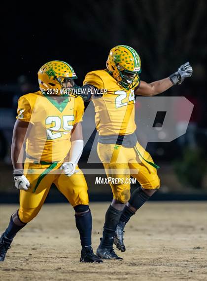 Thumbnail 1 in Richmond vs. Myers Park (NCHSAA 4AA 3rd Round Playoff) photogallery.