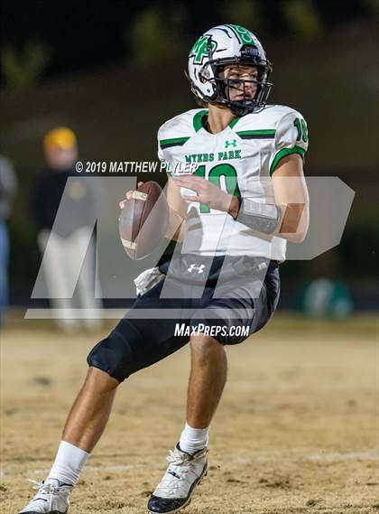 Thumbnail 3 in Richmond vs. Myers Park (NCHSAA 4AA 3rd Round Playoff) photogallery.