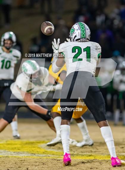 Thumbnail 2 in Richmond vs. Myers Park (NCHSAA 4AA 3rd Round Playoff) photogallery.