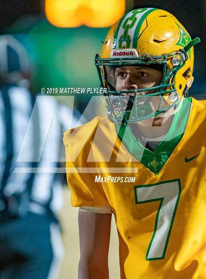 Thumbnail 2 in Richmond vs. Myers Park (NCHSAA 4AA 3rd Round Playoff) photogallery.