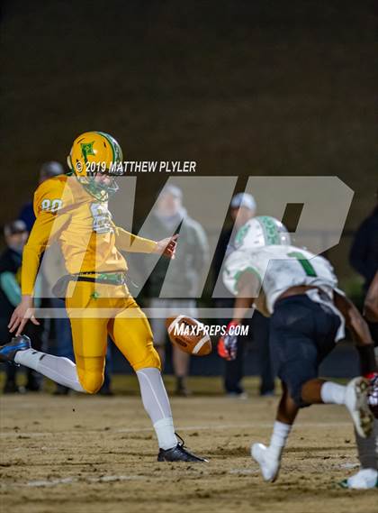 Thumbnail 1 in Richmond vs. Myers Park (NCHSAA 4AA 3rd Round Playoff) photogallery.
