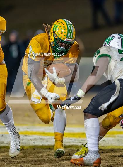 Thumbnail 2 in Richmond vs. Myers Park (NCHSAA 4AA 3rd Round Playoff) photogallery.