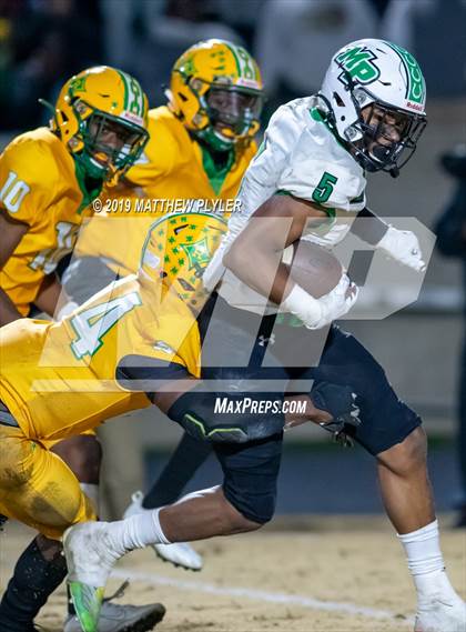 Thumbnail 3 in Richmond vs. Myers Park (NCHSAA 4AA 3rd Round Playoff) photogallery.