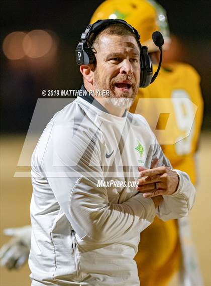 Thumbnail 3 in Richmond vs. Myers Park (NCHSAA 4AA 3rd Round Playoff) photogallery.