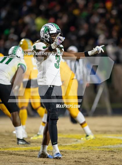 Thumbnail 3 in Richmond vs. Myers Park (NCHSAA 4AA 3rd Round Playoff) photogallery.