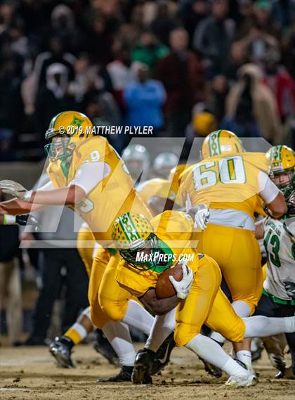 Thumbnail 2 in Richmond vs. Myers Park (NCHSAA 4AA 3rd Round Playoff) photogallery.