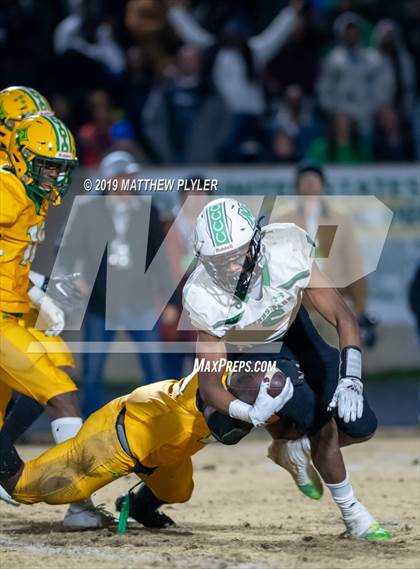 Thumbnail 2 in Richmond vs. Myers Park (NCHSAA 4AA 3rd Round Playoff) photogallery.