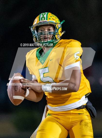 Thumbnail 3 in Richmond vs. Myers Park (NCHSAA 4AA 3rd Round Playoff) photogallery.
