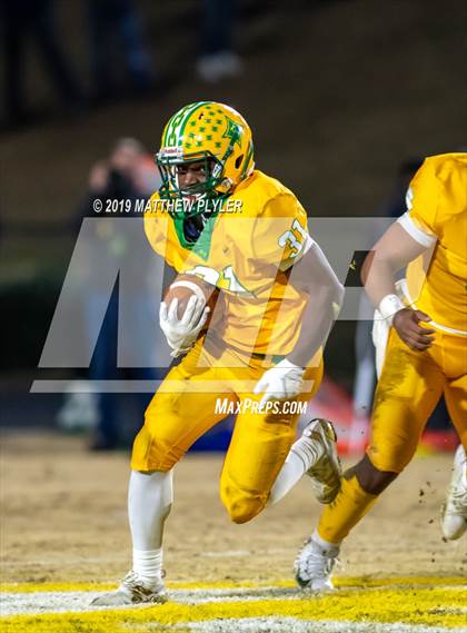 Thumbnail 2 in Richmond vs. Myers Park (NCHSAA 4AA 3rd Round Playoff) photogallery.