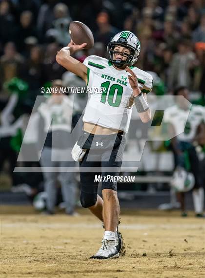 Thumbnail 3 in Richmond vs. Myers Park (NCHSAA 4AA 3rd Round Playoff) photogallery.