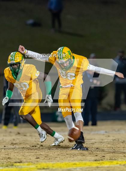 Thumbnail 2 in Richmond vs. Myers Park (NCHSAA 4AA 3rd Round Playoff) photogallery.