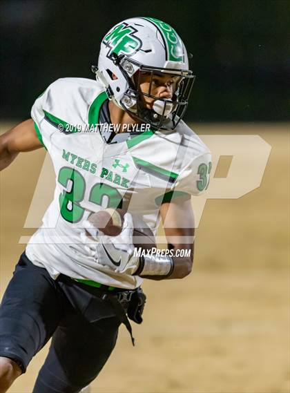 Thumbnail 3 in Richmond vs. Myers Park (NCHSAA 4AA 3rd Round Playoff) photogallery.