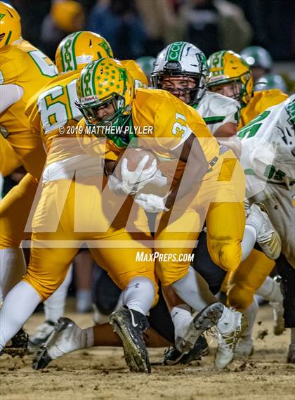 Thumbnail 3 in Richmond vs. Myers Park (NCHSAA 4AA 3rd Round Playoff) photogallery.