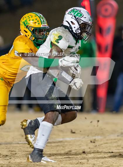 Thumbnail 3 in Richmond vs. Myers Park (NCHSAA 4AA 3rd Round Playoff) photogallery.