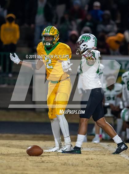 Thumbnail 3 in Richmond vs. Myers Park (NCHSAA 4AA 3rd Round Playoff) photogallery.