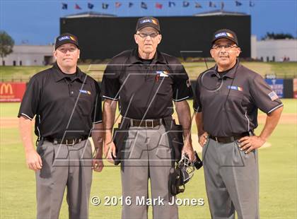 Thumbnail 3 in San Luis vs. Alhambra (AIA D3 Final Awards Photos) photogallery.
