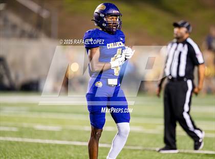 Thumbnail 2 in Shiner vs Mt. Enterprise (UIL 2A D2 Football Semifinals) photogallery.