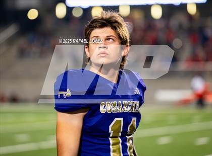 Thumbnail 2 in Shiner vs Mt. Enterprise (UIL 2A D2 Football Semifinals) photogallery.